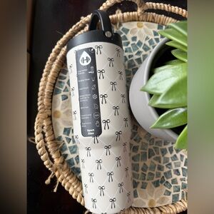 Hydrojug 🤎 STELLA 🤎 32oz Sport Tumbler